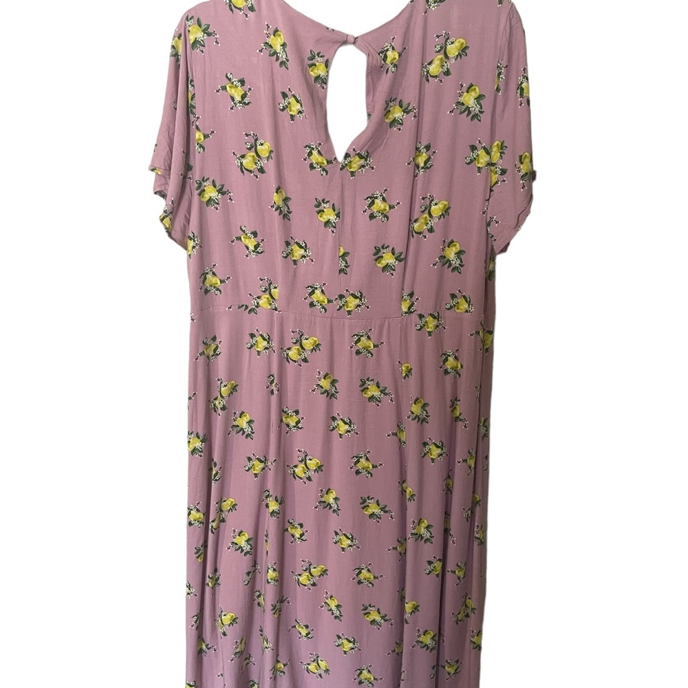 Size 2 Torrid midi dress gently used